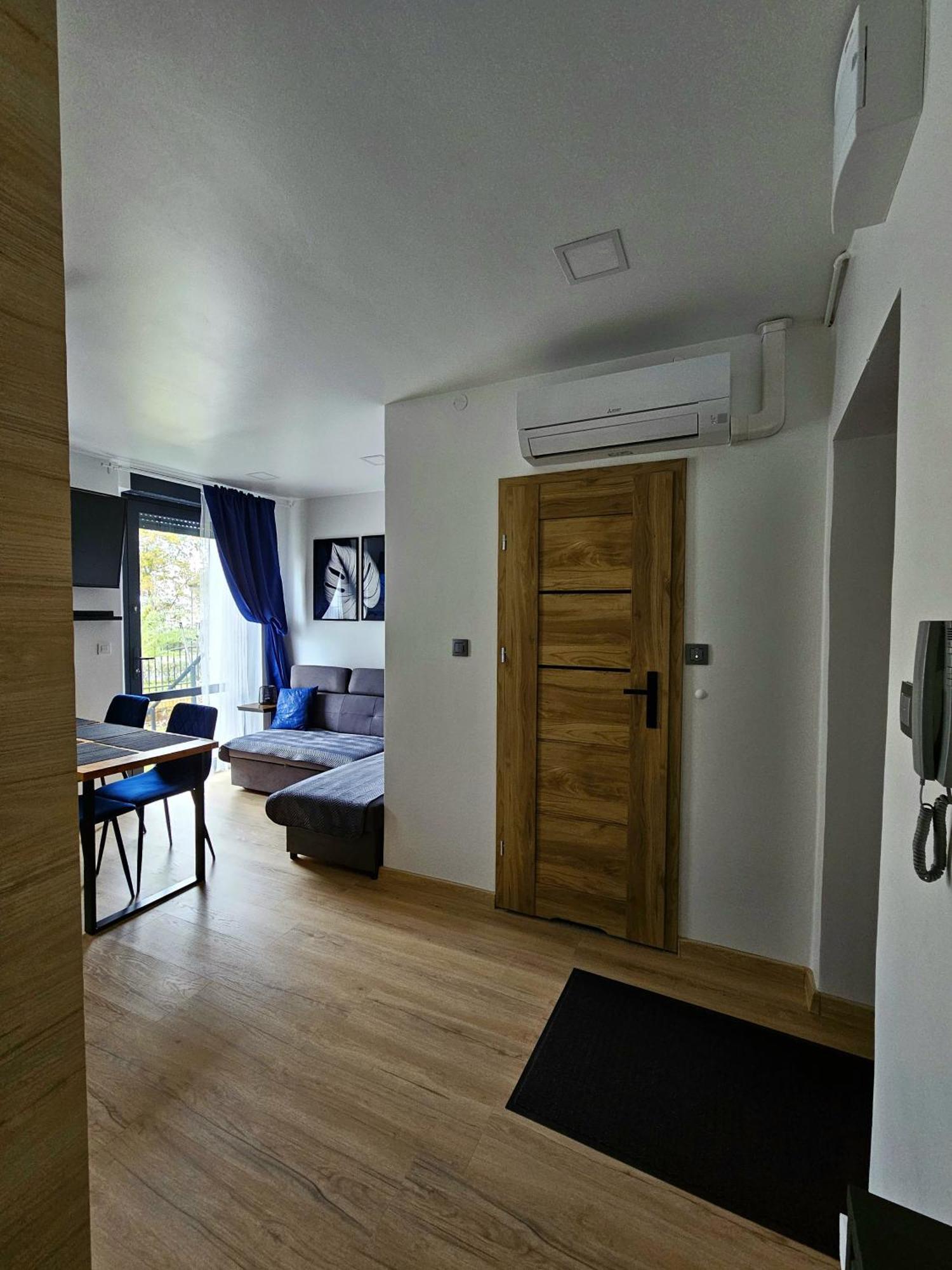 Apartment Radiostacja Iii Z Ogrodkiem, Parking Free *
